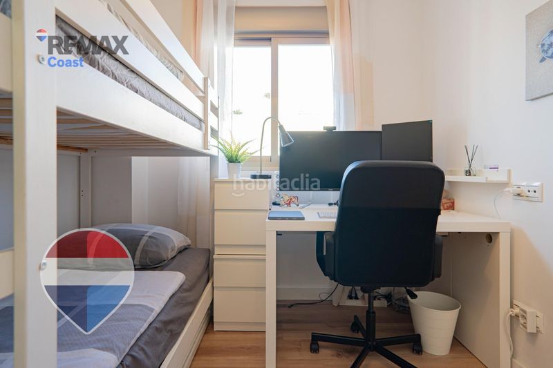 Foto f88360e1-a13d-4215-b536-875441183773. Pis amb aparcament piscina a Martín Carpena - Torre del Río Málaga