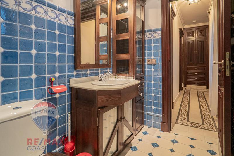 Foto 23c7cd2d-95ec-4b9c-b85b-b3b3efcf7b41. House with heating in Puerto Deportivo Fuengirola