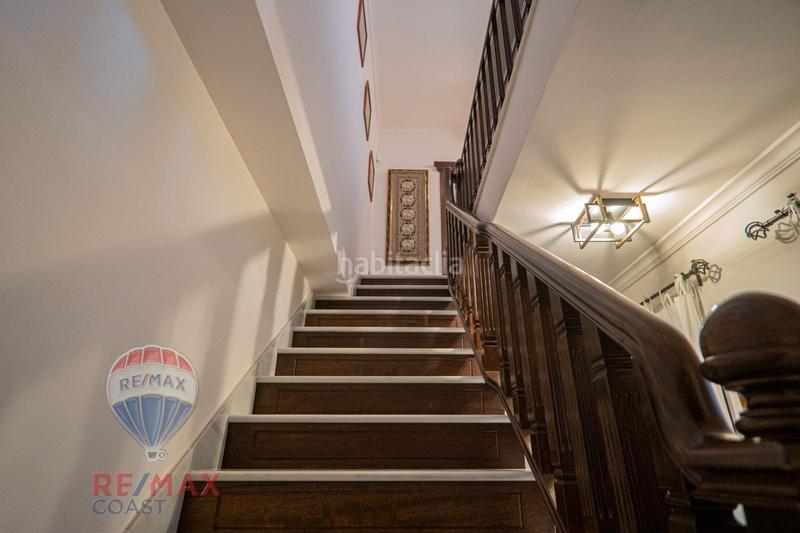 Foto 9cfafb04-a118-43cc-9ef9-8e66d46c4986. House with heating in Puerto Deportivo Fuengirola