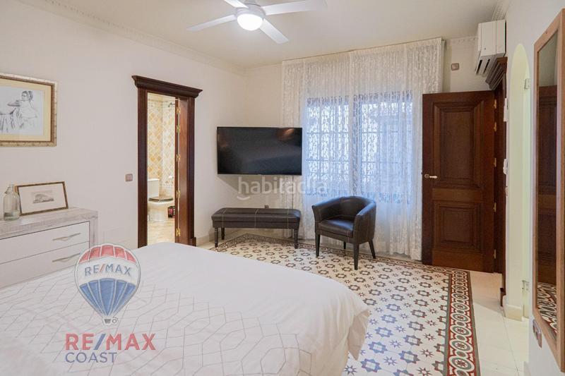 Foto a283e867-da7a-4eb3-bc7e-87040f885be3. House with heating in Puerto Deportivo Fuengirola