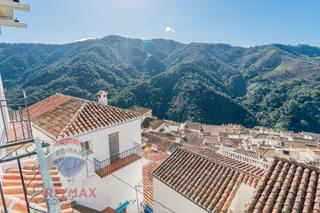 Masia  Seneca. Casa con encanto en jubrique