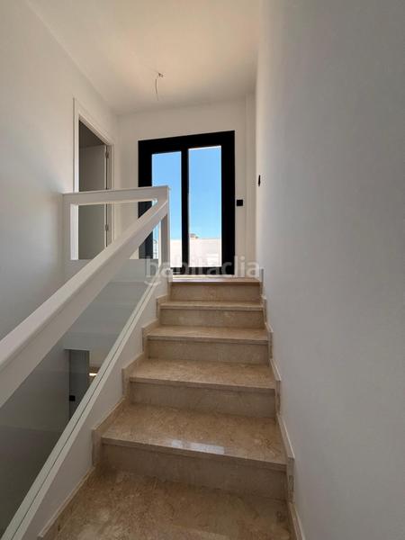 Foto 0ab60cd1-e3b9-4872-9ea7-328d13e87d53. Location maison jumelée avec parking piscine dans Cártama