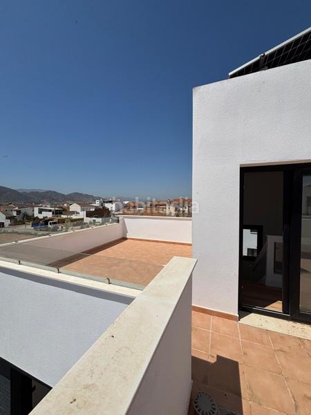 Foto 1d477fe4-1018-4d63-ba05-70f31cb81150. Location maison jumelée avec parking piscine dans Cártama