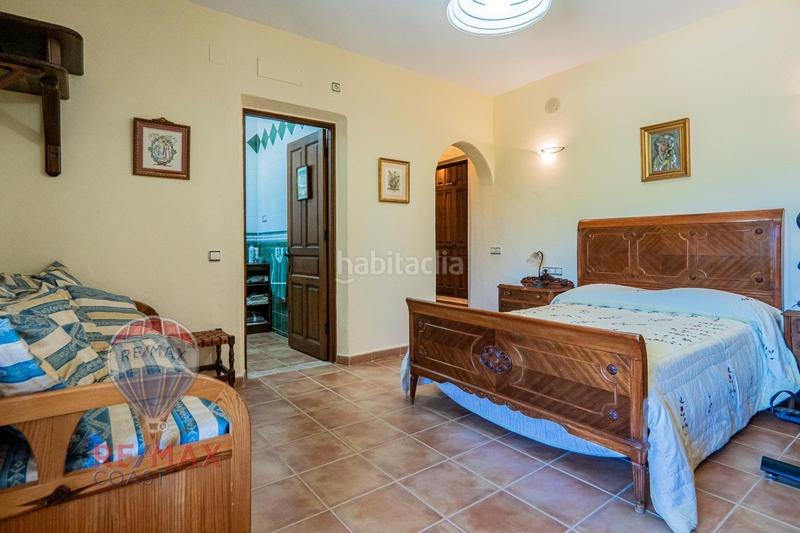 Foto bf60d90c-9b2c-447e-8c18-86c9c7549e60. Chalet  sostenible con energía solar y entorno natural en Cártama