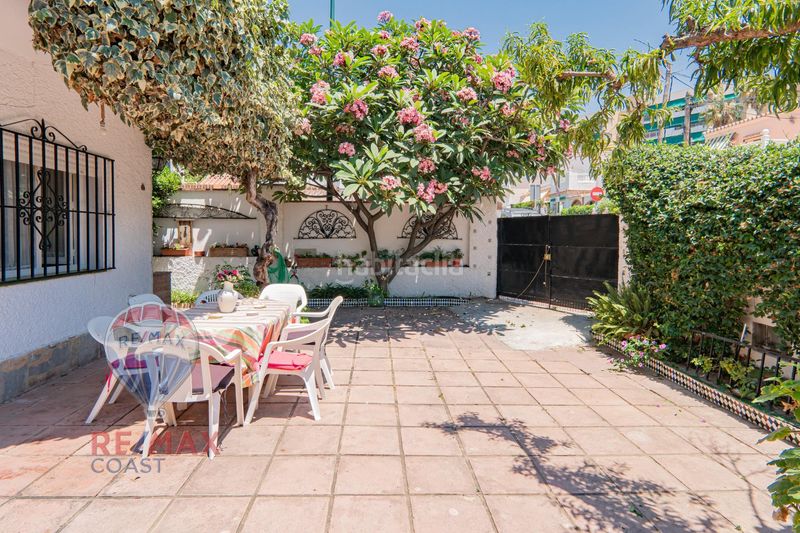 Foto cd583b37-eae8-4fe2-ac83-84f1190faec5. Casa aparellada a Miraflores del Palo Málaga