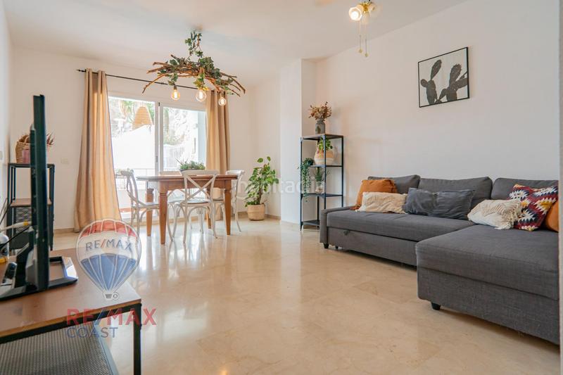 Foto ad28ca88-104e-4605-9023-61797a2598fe. Piso estupendo piso con vistas al mar en la urbanización añoreta, en Rincón de la Victoria