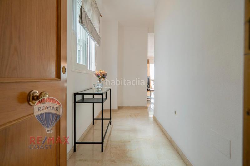 Foto f3396aa4-33e6-4384-8068-d2e57d069a30. Piso estupendo piso con vistas al mar en la urbanización añoreta, en Rincón de la Victoria