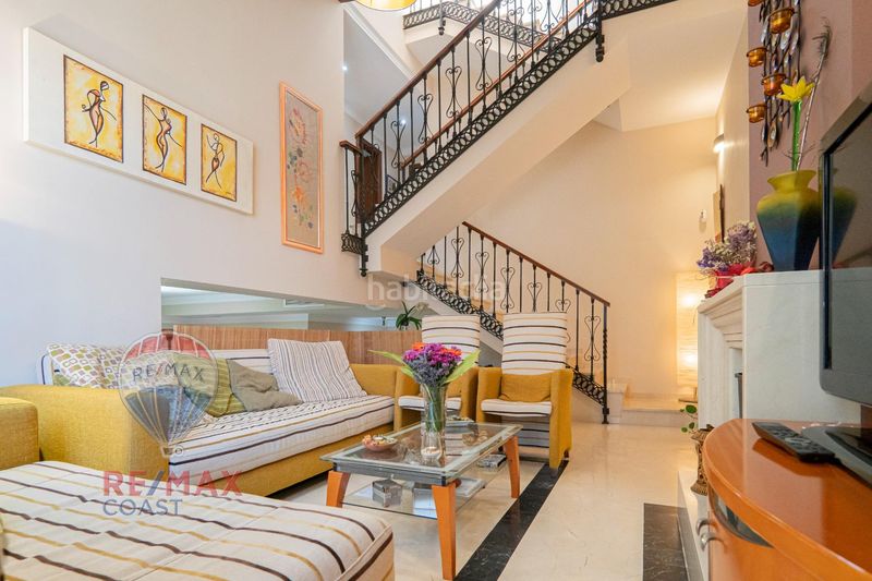 Foto 365cbc4d-9f0f-420f-8e4a-b5af51fea895. Casa amb aparcament a Casabermeja