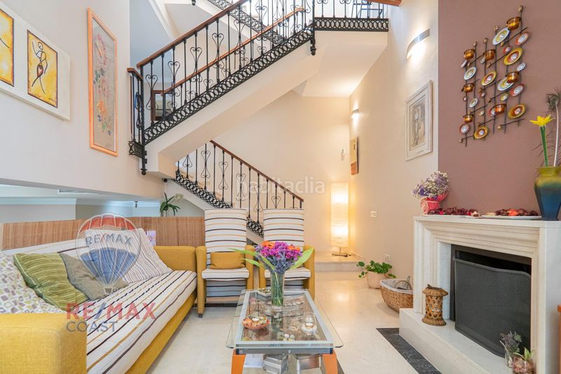 Foto 789630ab-6769-4f8d-8b43-9933e1595c90. Casa amb aparcament a Casabermeja