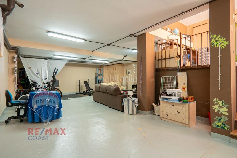 Foto c218858e-1a87-4482-8eae-7df5b3ab6adf. Casa amb aparcament a Casabermeja