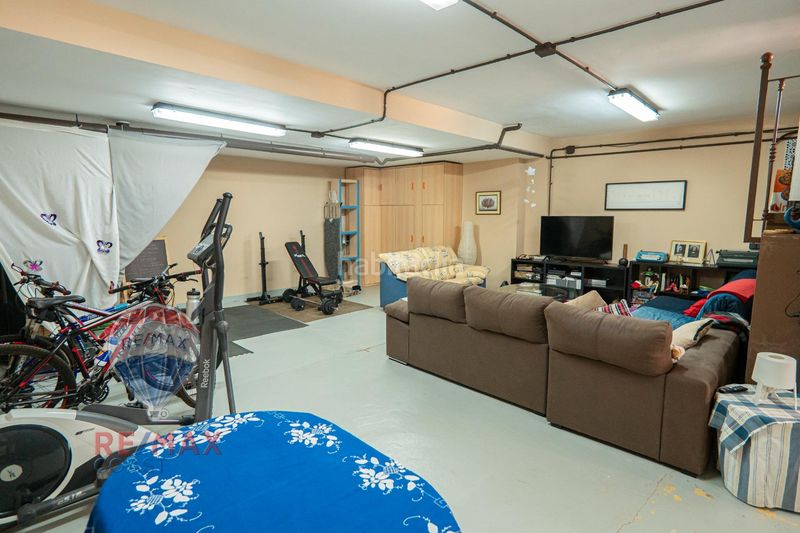 Foto c4ed6755-a43f-467c-8284-57b906acf5f1. Casa amb aparcament a Casabermeja