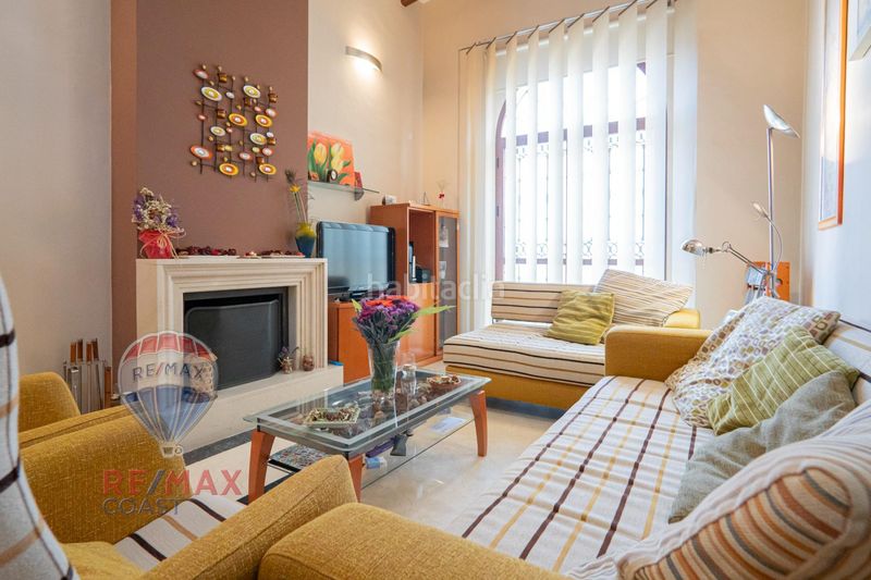 Foto dc647cee-3713-4e79-ace7-4338f577d79b. Casa amb aparcament a Casabermeja