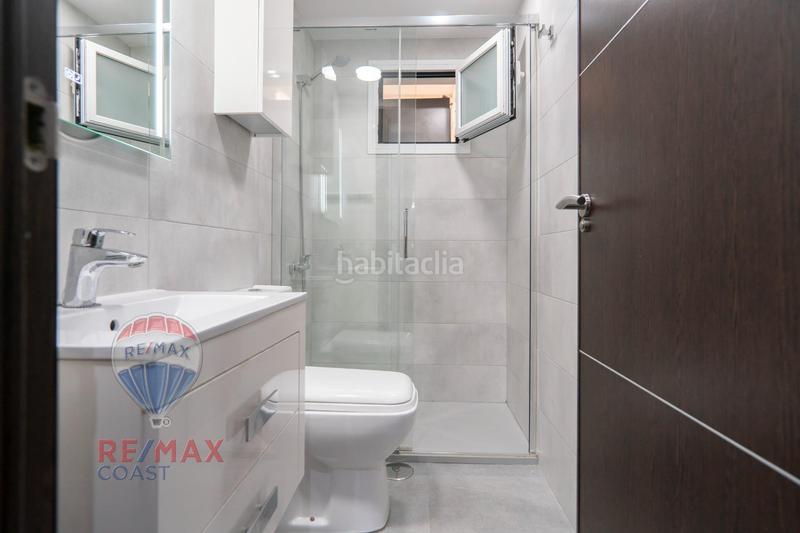 Foto 394562f4-7353-4992-80fc-2d15537c7ba6. Flat with parking pool in El Consul - Ciudad Universitaria - El Romeral Málaga