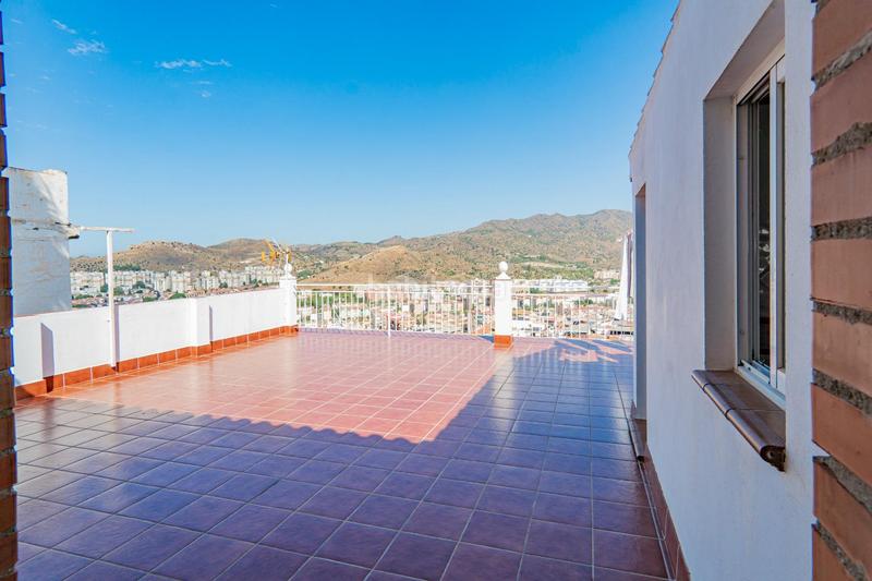 Foto 1d7949fe-1ef1-40f5-b76e-1e68a615a510. Chalet magnifico chalet en venta en mangas verdes en Málaga