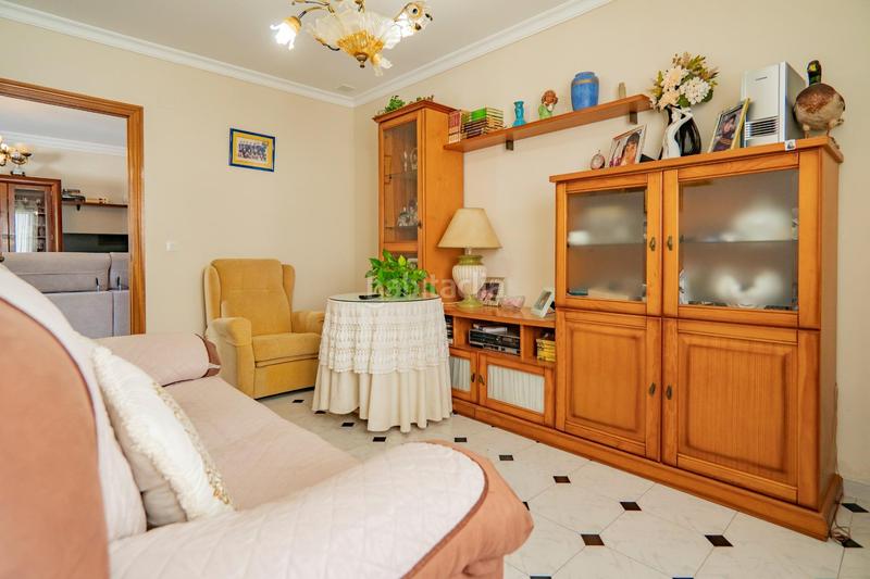 Foto 5644ca49-687e-46a7-9fcb-80066b8057d9. Chalet magnifico chalet en venta en mangas verdes en Málaga