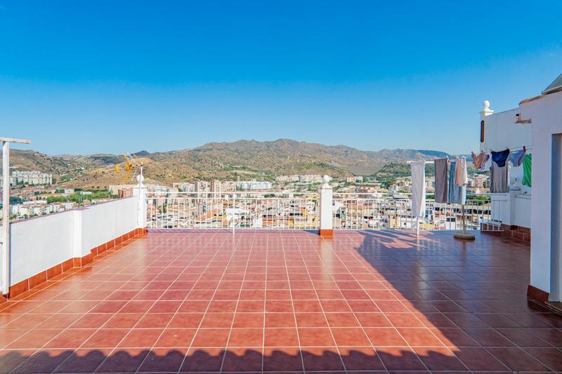 Foto 6a9eaae8-96cd-41c7-a651-d3de7abc3ef5. Chalet magnifico chalet en venta en mangas verdes en Málaga