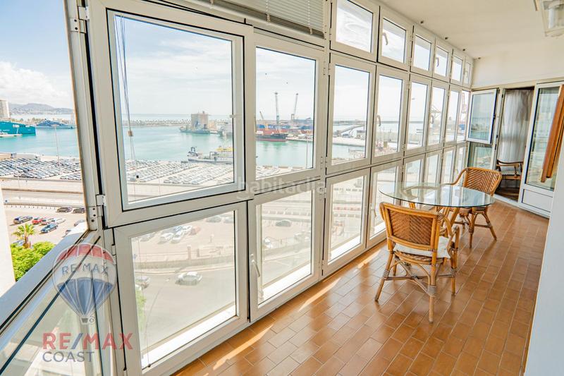 Foto 6a112d53-f4cf-4e9f-bcc0-eb73e5a0b455. Alquiler piso majestuoso piso en alquiler en la emblemática alameda de colón centro en Málaga