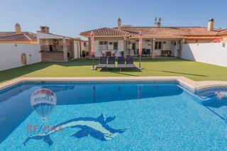 Casa  Calle martinete. Precioso pareado en cerralba pizarra