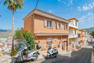 Chalet  Calle paredon alto. Magnifico chalet en venta en mangas verdes