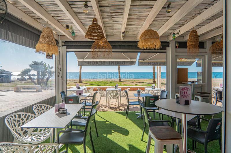 Foto 0a88e044-cbfb-4b18-97ce-aa89f874d730. Alquiler local comercial paseo maritimo rincon de la victoria en Rincón de la Victoria