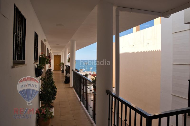 Foto 0ddf569b-38ef-464c-9d0a-fd1984289b4a. Dúplex amb aparcament a Algarrobo Costa