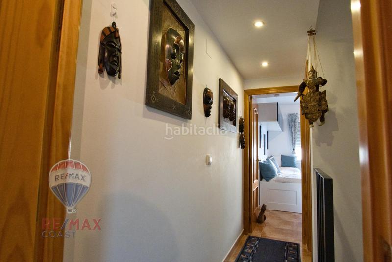 Foto b7f1fef6-218b-4002-be6b-4d30bf1fbce9. Duplex avec parking dans Algarrobo Costa