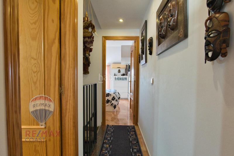 Foto bc44a3f8-6864-4471-92b0-134611467970. Duplex avec parking dans Algarrobo Costa