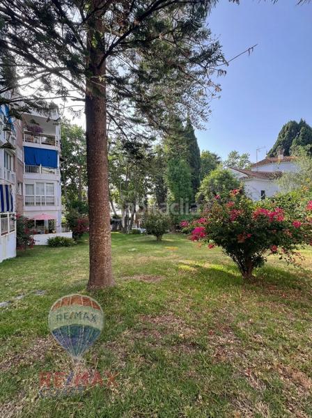 Foto 5bae9e17-1cac-4150-81b8-3ba185969e7e. Pis amb calefacció aparcament a Limonar Málaga