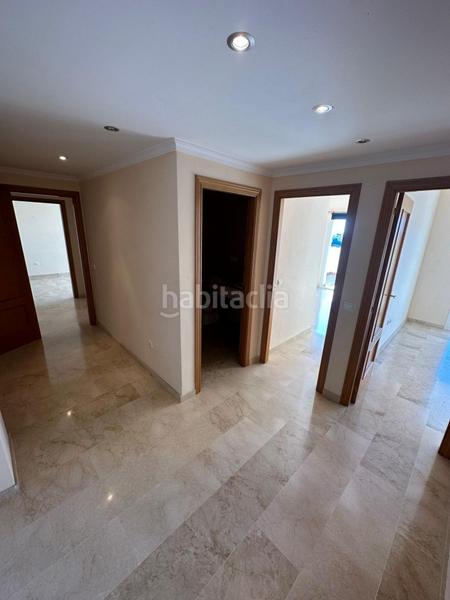 Foto 45a0326c-d37c-4fdc-a2f2-7e539d3aed97. Alquiler piso magnífico piso en alquiler en urbanización privada lunimar golf, la nueva milla de oro en Estepona