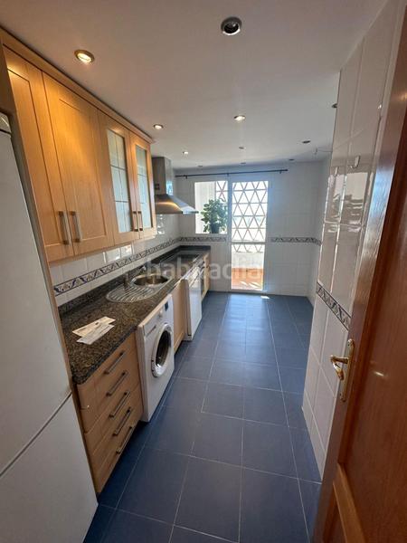 Foto 6184c03e-7cfd-40f3-9386-2c0e3f85c2b5. Rent flat with parking pool in La Concha - Resina Golf Estepona
