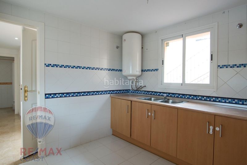 Foto 00ce186d-76d8-46d9-9980-0e6b7f933bee. Casa aparellada amb aparcament piscina a Mijas golf Mijas