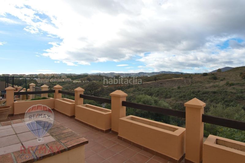 Foto 2b723b72-b1fa-4e1f-ad73-9522fcda1733. Casa aparellada amb aparcament piscina a Mijas golf Mijas