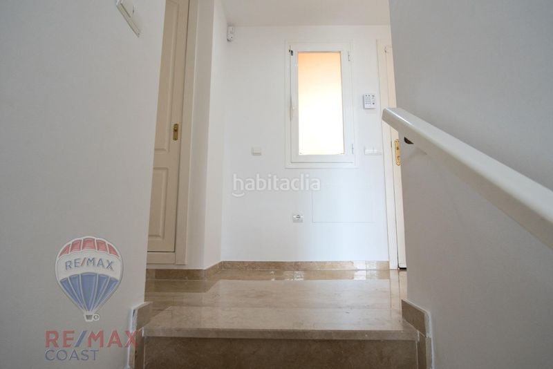 Foto 420d4a19-071a-41b4-ac48-94421aeb10be. Casa aparellada amb aparcament piscina a Mijas golf Mijas