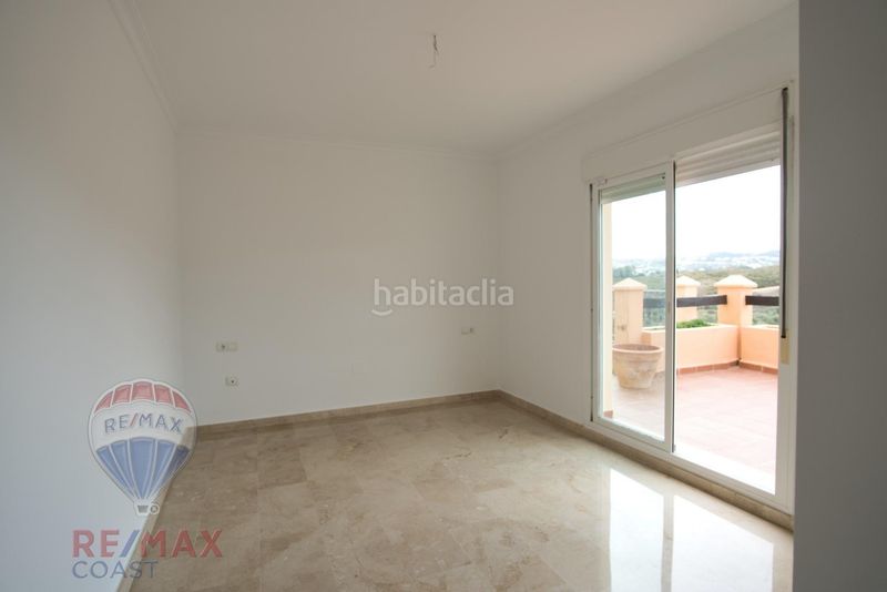 Foto 44500a00-b316-4f54-8273-ecc9c9105526. Casa aparellada amb aparcament piscina a Mijas golf Mijas