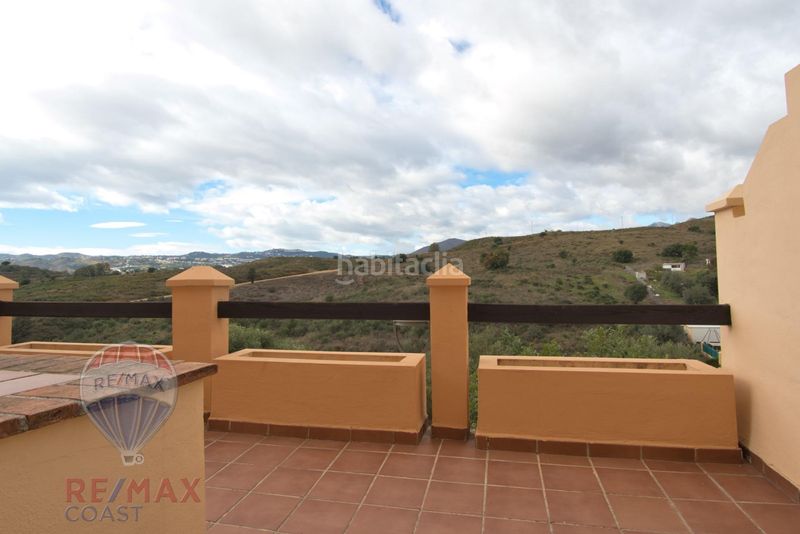 Foto 4ea9b5c0-8c58-4897-9416-32f86473773c. Casa aparellada amb aparcament piscina a Mijas golf Mijas