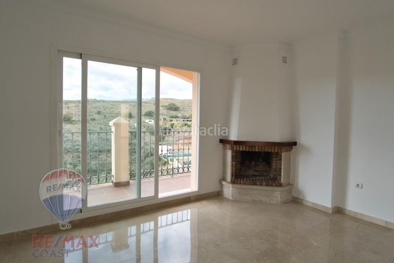 Foto 69478e66-96e9-481d-89b2-2c903557ac41. Casa aparellada amb aparcament piscina a Mijas golf Mijas