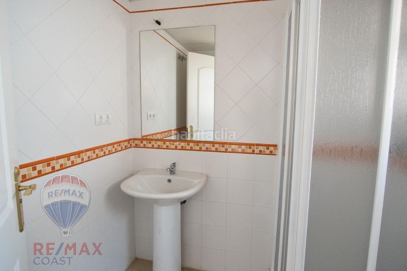 Foto b4354644-8d31-4e77-b001-000c9f8fecda. Casa aparellada amb aparcament piscina a Mijas golf Mijas