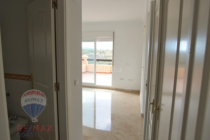 Foto dca1fac3-991e-42f2-9c34-08526fcec7fc. Casa aparellada amb aparcament piscina a Mijas golf Mijas