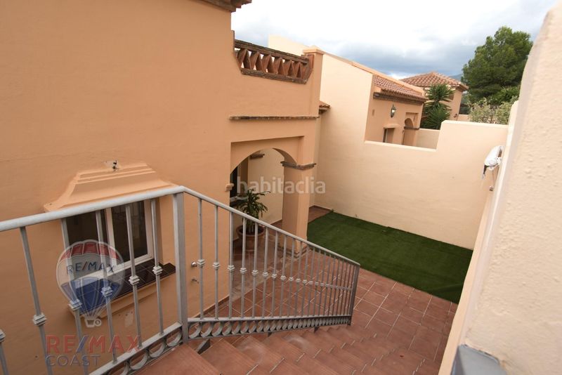 Foto e00a3947-8ed8-4cfe-8834-69d0cf0a913e. Casa aparellada amb aparcament piscina a Mijas golf Mijas