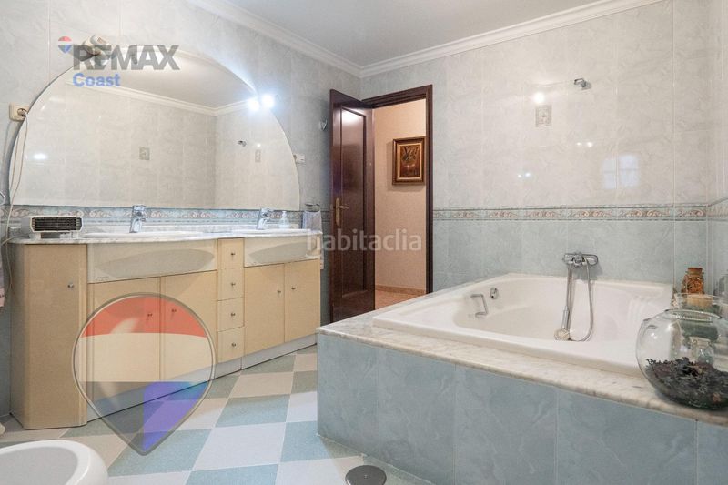 Foto 56348092-9bd4-4bd6-a769-fe45202f3437. Casa amb calefacció aparcament piscina a Cortijo Bazán - Los Casinis - Los Cipreses Málaga
