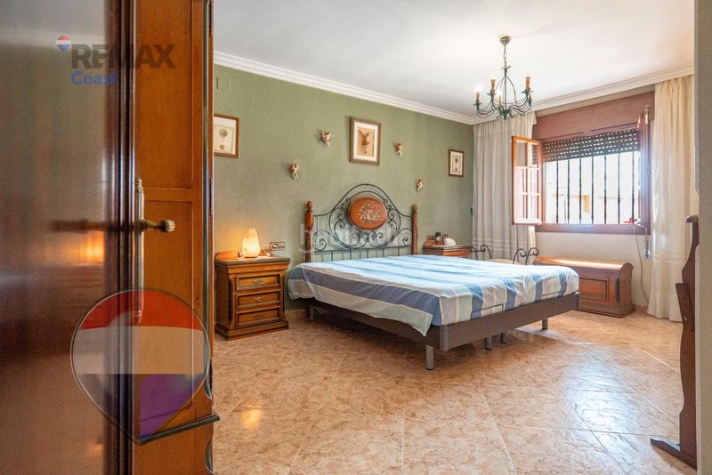 Foto 72716e8d-7f46-4871-b650-17ff809ed565. Casa amb calefacció aparcament piscina a Cortijo Bazán - Los Casinis - Los Cipreses Málaga