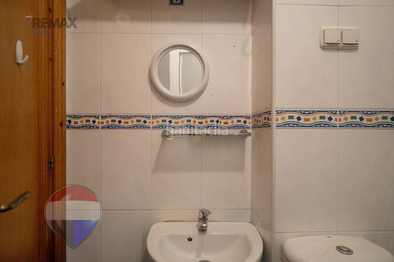 Foto 0a8d43a4-7ffe-4ecc-ab80-72b2ef93e6b4. Pis amb aparcament piscina a Playamar - Benyamina Torremolinos