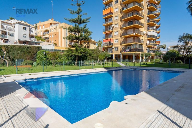Foto 13a40524-f979-4585-9122-0c5bb0c6e790. Pis amb aparcament piscina a Playamar - Benyamina Torremolinos