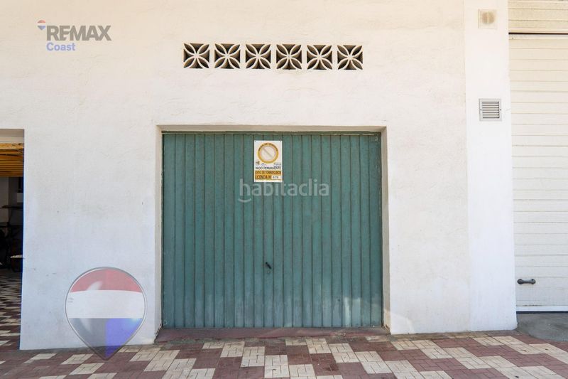 Foto c8a4a2a3-625f-41ac-a04e-8f25c4880c8c. Pis amb aparcament piscina a Playamar - Benyamina Torremolinos