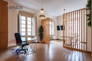 Location Bureau  Calle cordoba. Prestigio y luz en el corazón de málaga tu nuevo espacio de nego