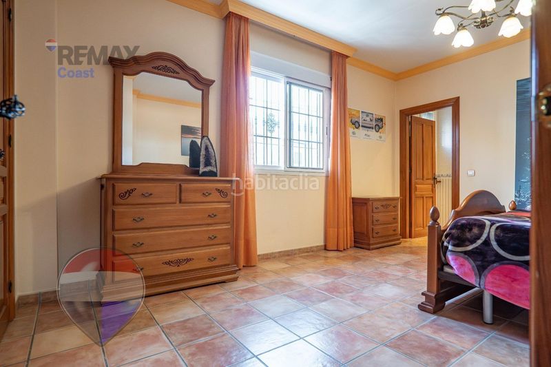 Foto 57f5b6f8-f863-4c9f-80b1-16d00e2bc80e. Xalet a Olletas - Sierra Blanquilla Málaga