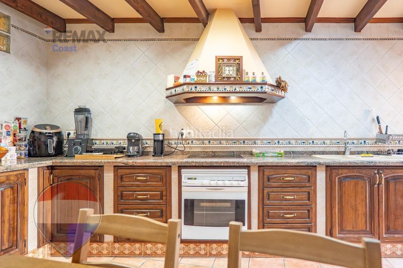 Foto da0a2962-bcbf-4fb5-97e7-13975ab1d294. Xalet a Olletas - Sierra Blanquilla Málaga