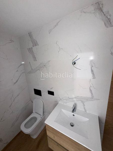 Foto 87bab642-4fb9-4593-9809-8d033200d837. Edifici a El Bajondillo Torremolinos