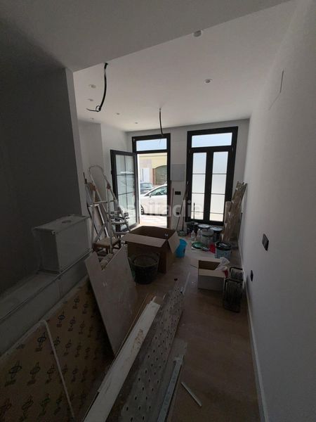 Foto a00b5485-3041-4c02-873f-fae70835fd05. Edifici a El Bajondillo Torremolinos