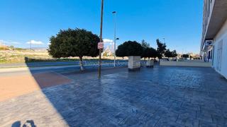 Local Comercial a Poble Nou-Montiboli